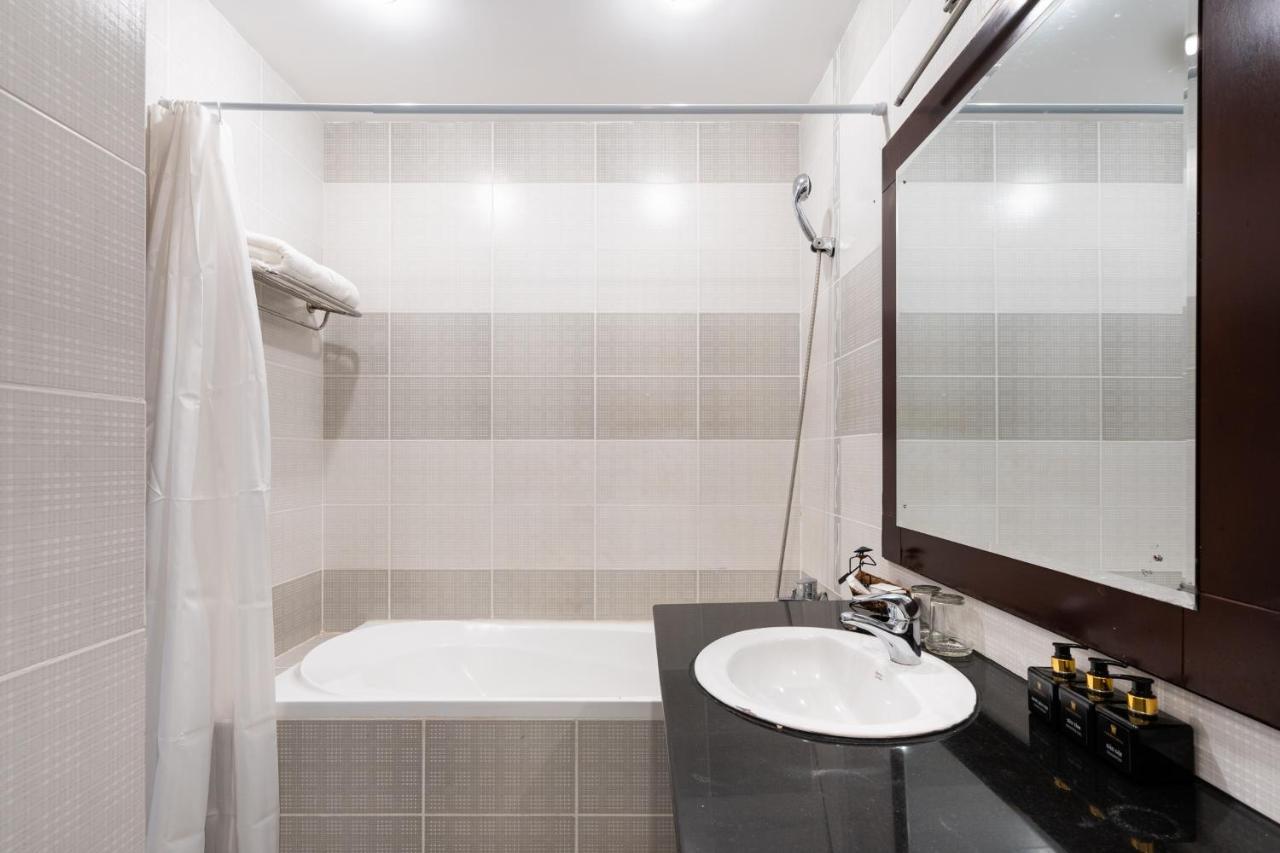 A&A Toronto Hotel Хошимін Екстер'єр фото